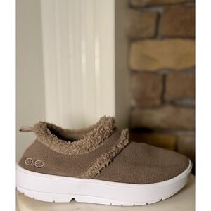 OOFOS Women's OOcoozie Low Recovery Shoes W9 EU40 Brown Sherpa Slip On NWOT